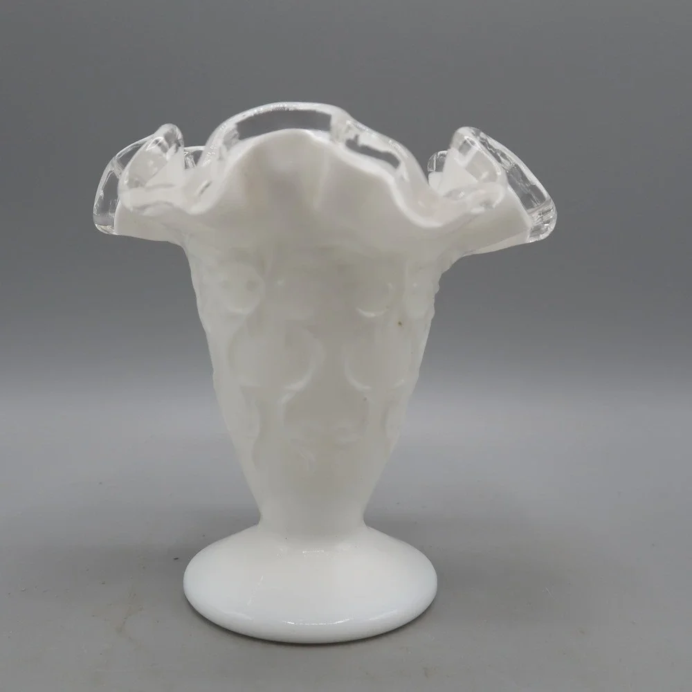Vintage Fenton White Crest Spanish Lace Milk Glass Trumpet Ruffled Vase 6